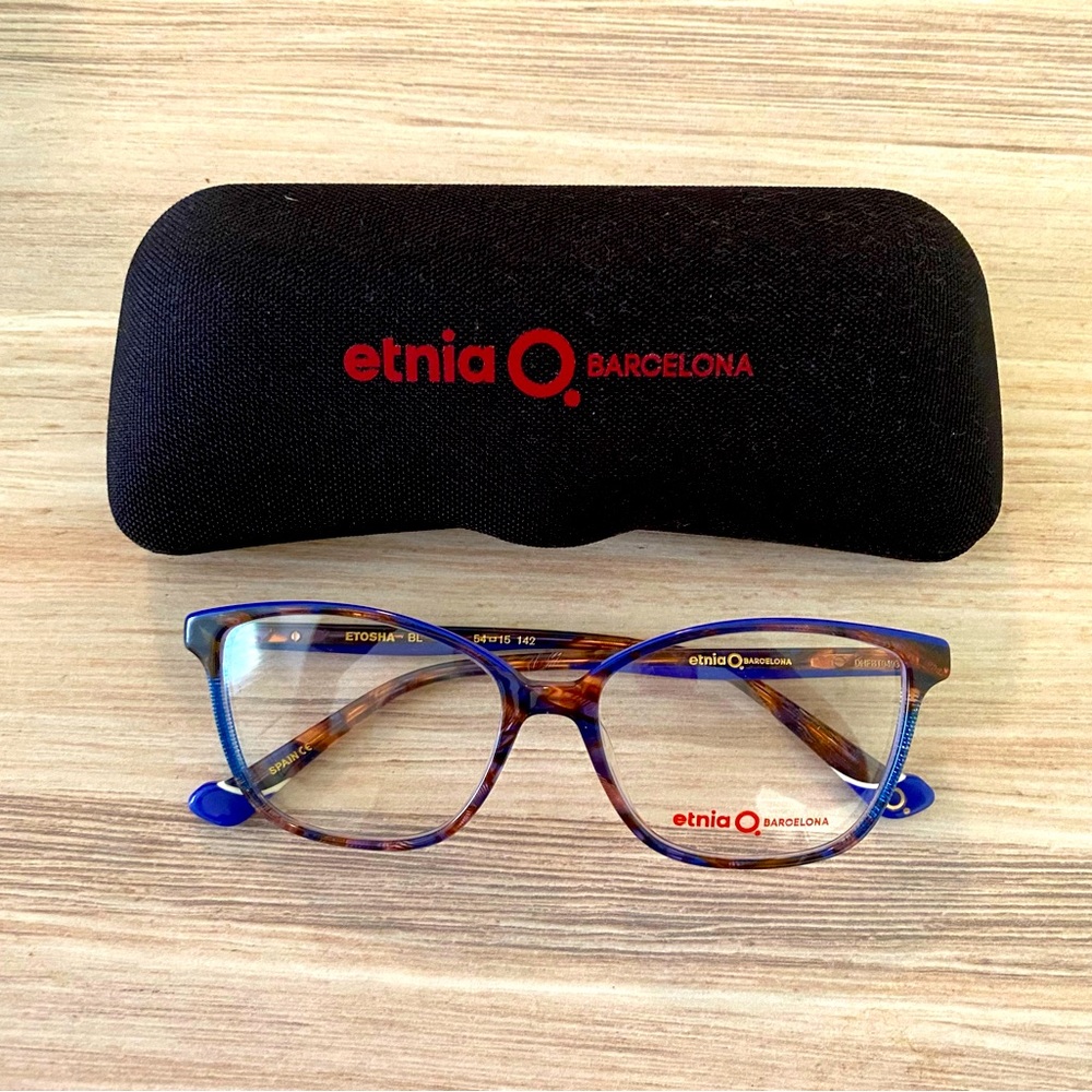 NEW Etnia Barcelona frame
